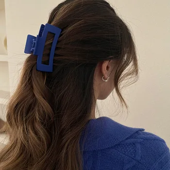 Klein Blue Элегантные синие полые геометрические акриловые заколки для волос, заколка-краб, модные аксессуары, подарок для девочки