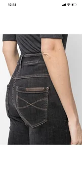 Выстиранные прямые джинсы из денима, украшенные женскими брюками