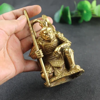 Статуэтки Короля обезьян SunWuKong из античного золота и латуни, ретро Украшение рабочего стола для офиса, Миниатюрный Автомобильный орнамент, Бронзовый декор для дома