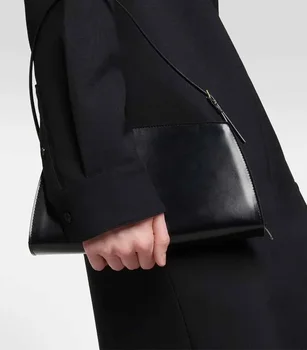 Осенне-зимняя серия 2023, новая модная маленькая квадратная сумка, модная универсальная сумочка
